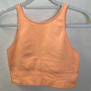 ATHLETA AURORA SEAMLESS HIGH NECK CROP RIBBED TANK IN VBRIGHT PEACH  SIZE S